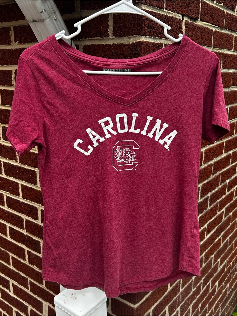 Carolina Women's V-Neck Graphic Tee - Cranberry